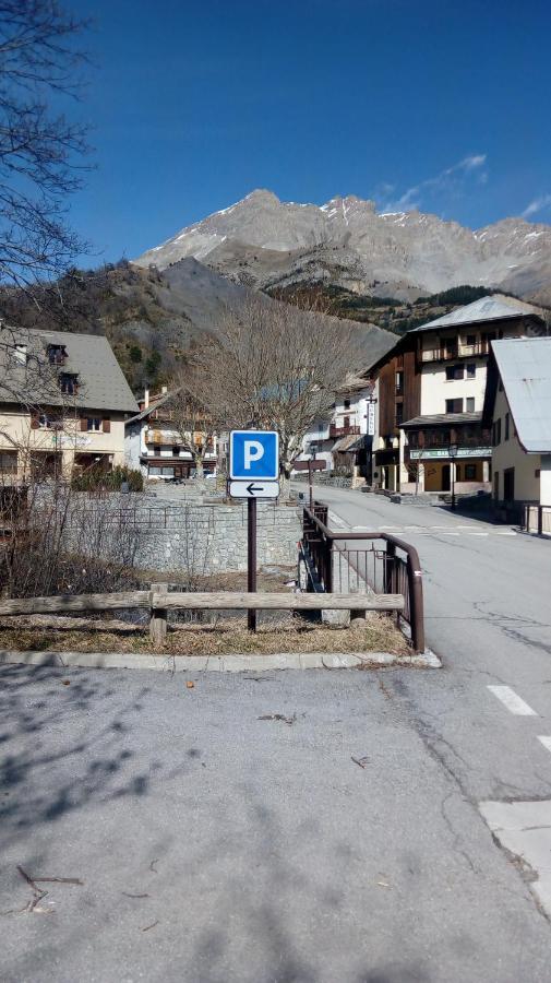 Auberge Roche Grande Entraunes Luaran gambar